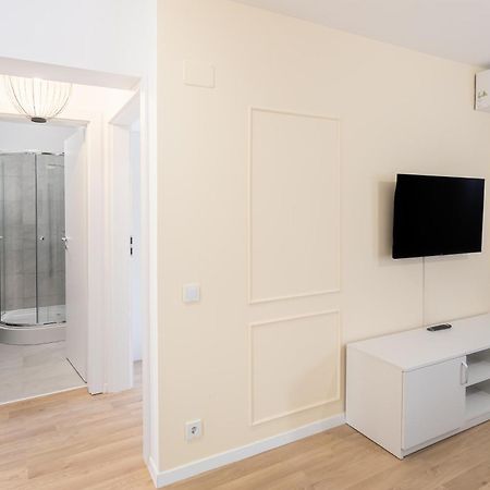 בוקרשט Simplicity Apartments מראה חיצוני תמונה